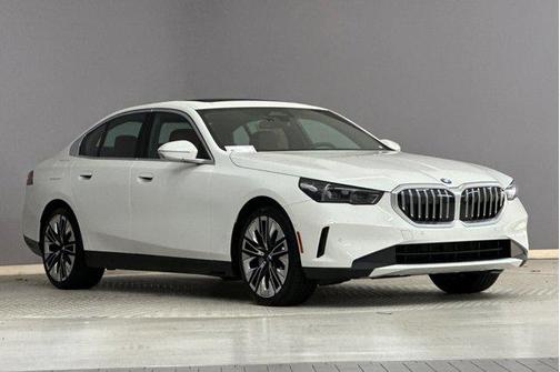 2026 BMW 530 i