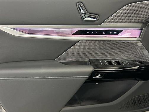 2025 BMW i7 xDrive60