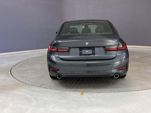 2022 BMW 330 330i