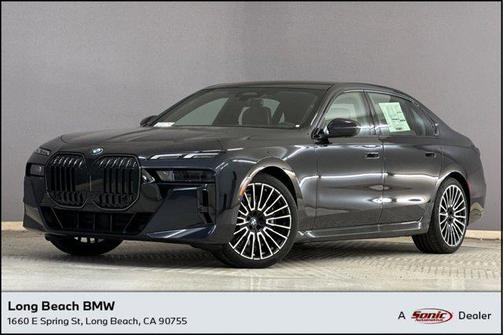2026 BMW 740 740i