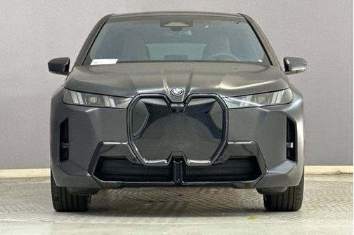 2026 BMW iX xDrive60