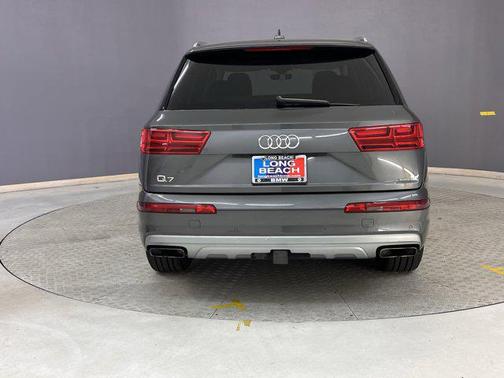 2019 Audi Q7 45 Premium Plus