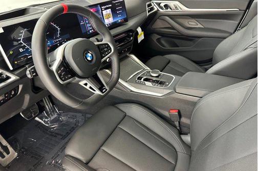 2026 BMW M440 i