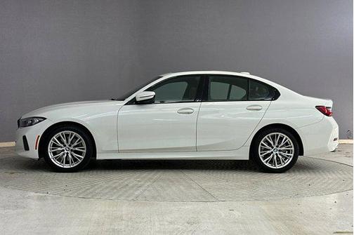 2023 BMW 330 330i