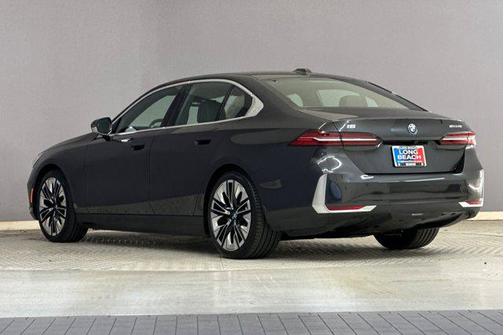 2024 BMW i5 eDrive40