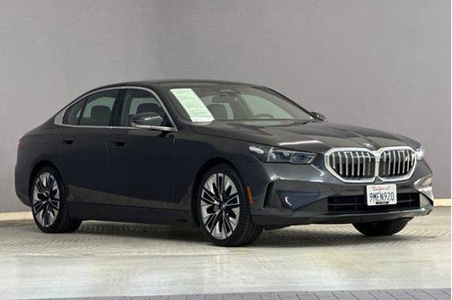 2024 BMW i5 eDrive40