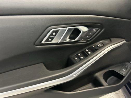 2023 BMW 330 330i