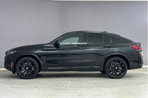 2023 BMW X4 xDrive30i