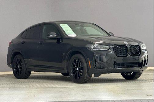 2023 BMW X4 xDrive30i
