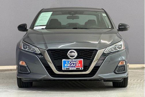 2020 Nissan Altima SR FWD