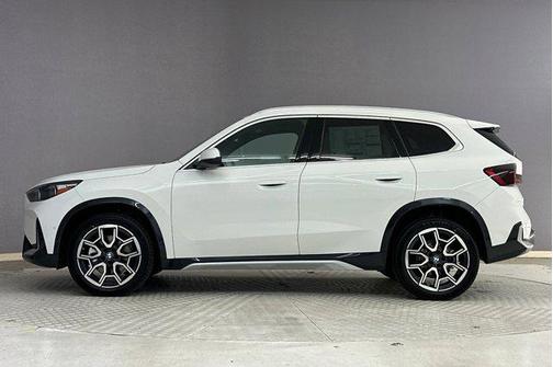Alpine White 2026 BMW X1 xDrive28i