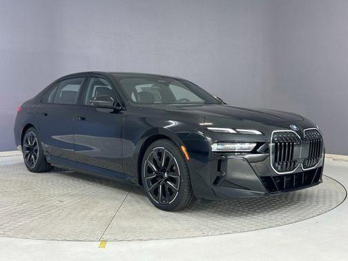 2025 BMW i7 xDrive60