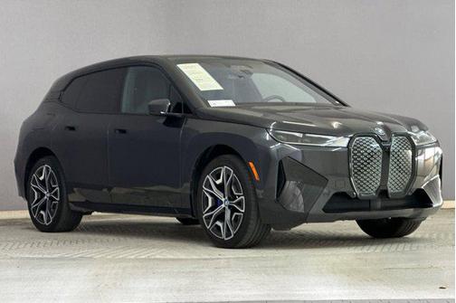 2025 BMW iX xDrive50