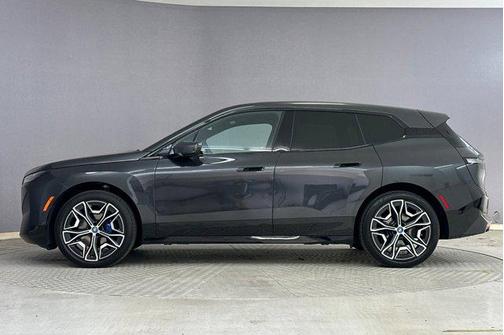 2025 BMW iX xDrive50