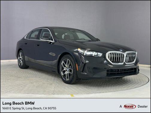 2025 BMW i5 eDrive40