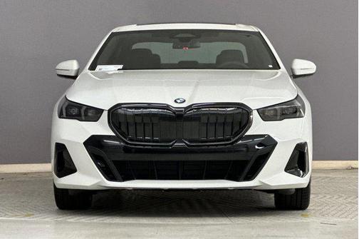 2026 BMW 530 i
