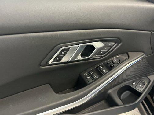 2022 BMW 330e Base