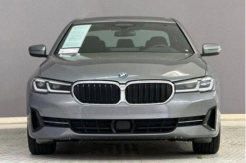 Skyscraper Gray Metallic 2023 BMW 530e Base