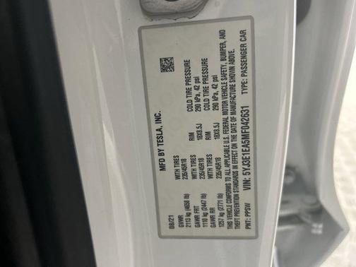 2021 Tesla Model 3 Standard Range Plus
