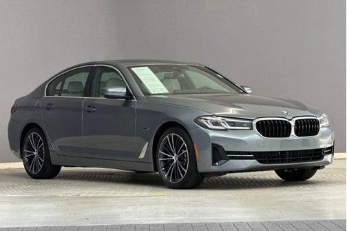 2022 BMW 530e Base