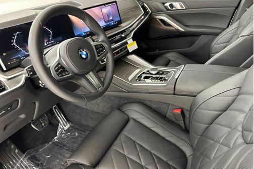 2026 BMW X6 xDrive40i