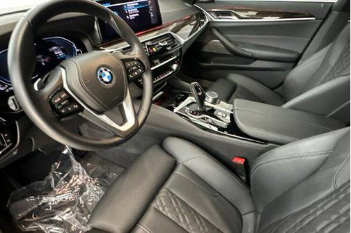 2023 BMW 530e Base