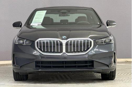 2025 BMW 530 530i