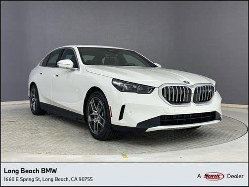 2025 BMW i5 eDrive40