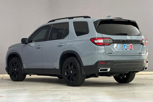 Gray 2025 Honda Pilot Black Edition