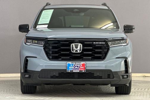 Gray 2025 Honda Pilot Black Edition
