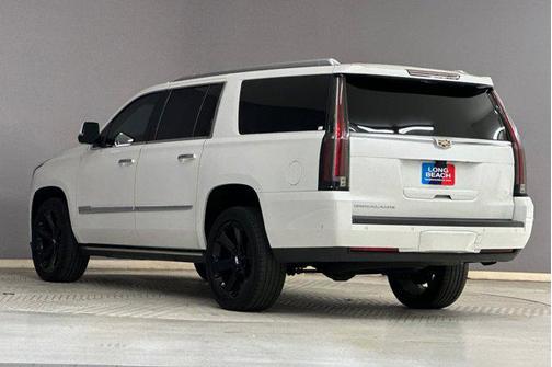 2019 Cadillac Escalade ESV Premium Luxury
