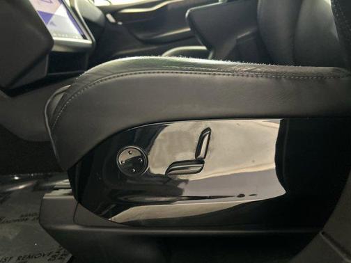 2016 Tesla Model X 90D