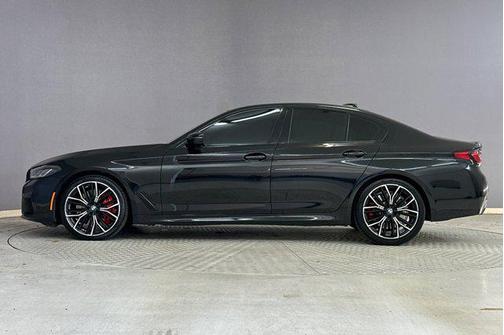 2023 BMW 540 i