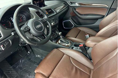 White 2017 Audi Q3 2.0T Prestige