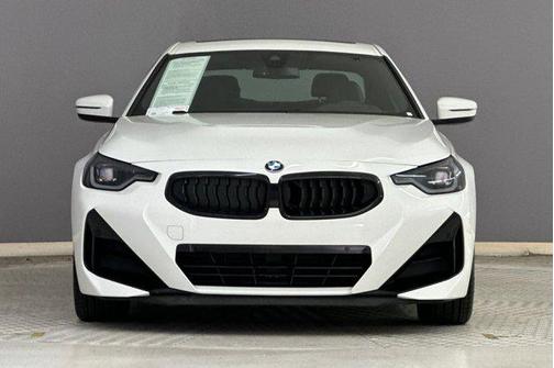 2022 BMW 230 i