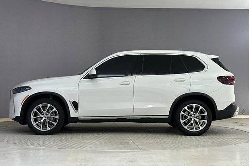 2025 BMW X5 sDrive40i