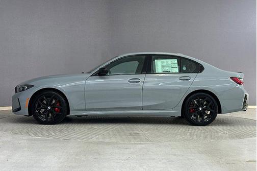 2026 BMW 330 i