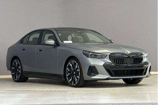 2026 BMW 550e xDrive
