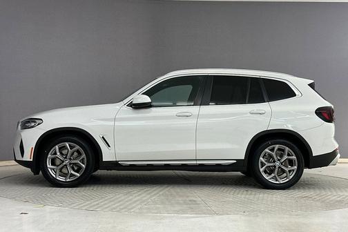 Alpine White 2023 BMW X3 sDrive30i