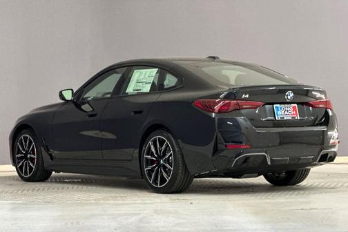 Black Sapphire Metallic 2026 BMW i4 Gran Coupe eDrive40