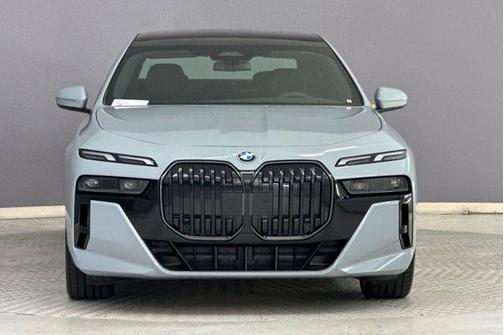 2025 BMW 760 i xDrive