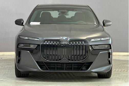 2025 BMW 760 i xDrive