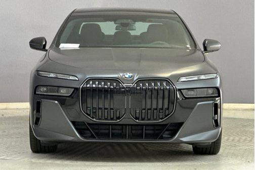 2025 BMW 760 i xDrive