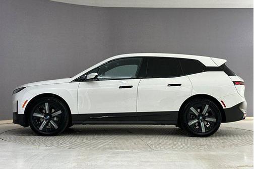Alpine White 2023 BMW iX xDrive50