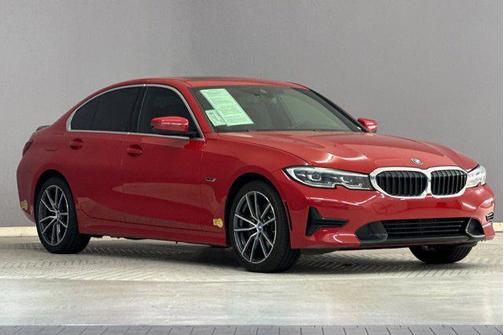 2022 BMW 330e Base
