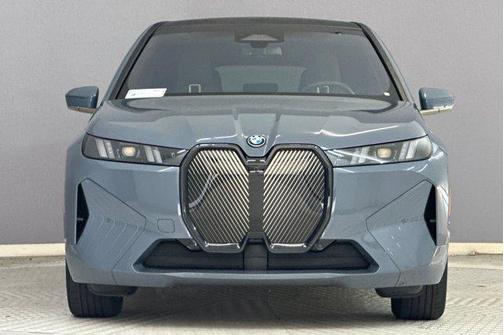2026 BMW iX xDrive60