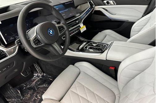 2026 BMW X5 PHEV xDrive50e