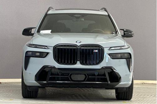 2026 BMW X7 M60i