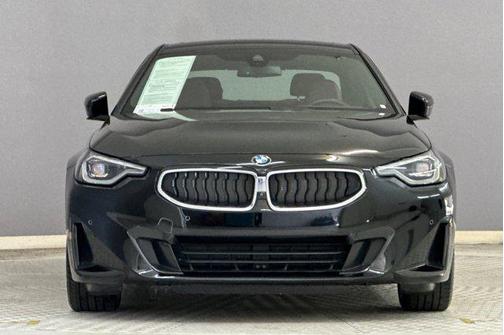 2023 BMW 230 i