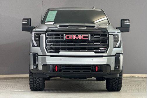 2025 GMC Sierra 2500 AT4